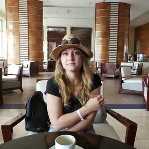 Meet your Posher, Alice